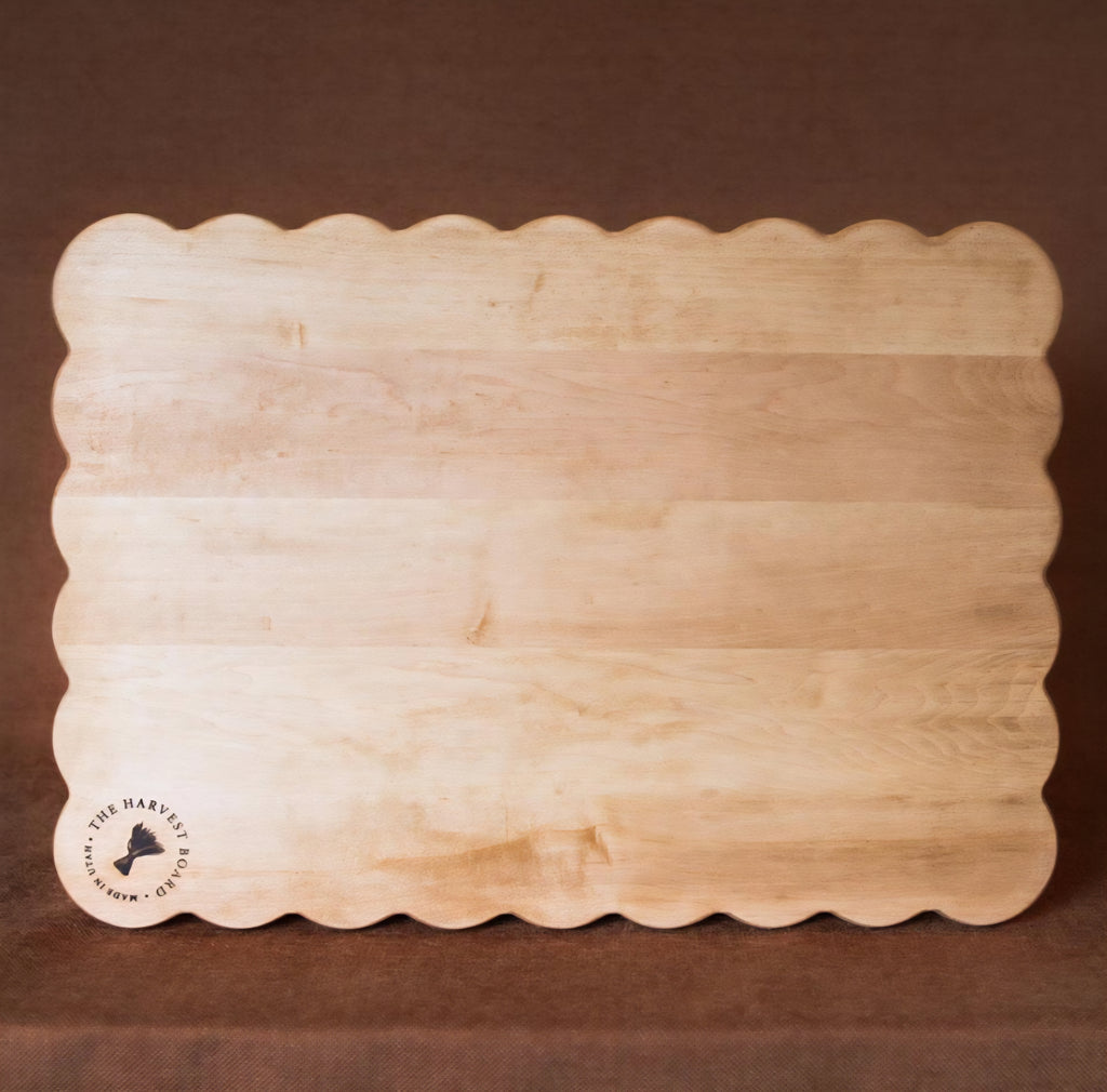 Scalloped Maple Cutting Board – Handcrafted Solid Wood Serving & Prep Board, 24" x 17"
